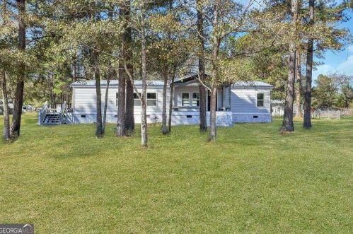106 Shari Dr, Pineora, GA 31312-5007