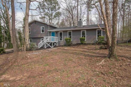 50 Hearthstone Dr, Newnan GA  30263-5629 exterior