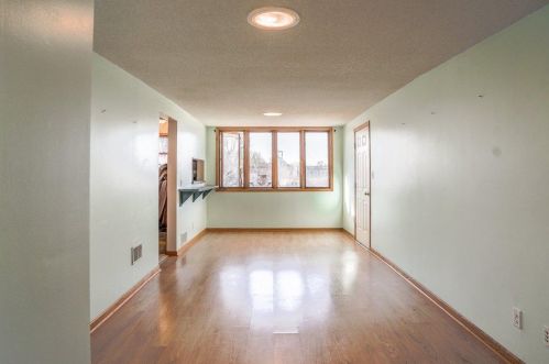 506 2nd Ave, Saint Paul MN  55112-6824 exterior