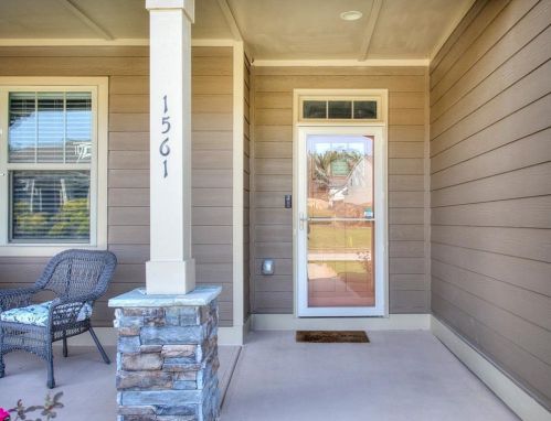 1561 Renaissance Dr, Conyers GA  30012-3896 exterior