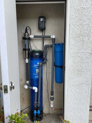 17921 Cole Ave, Riverside CA  92508-9728 exterior