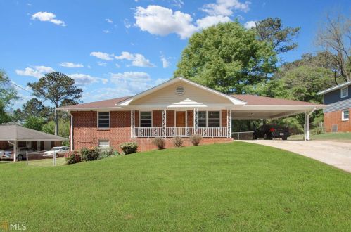 6417 Fairlane Dr, Morrow, GA 30260-2148