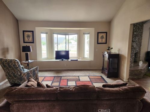 17165 Cole Ave, Riverside CA  92508-9724 exterior