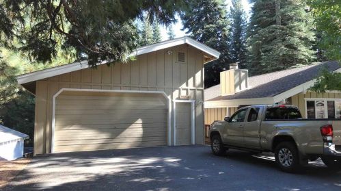 1110 Lake Ridge Rd, Peninsula Village, CA 96137-9532