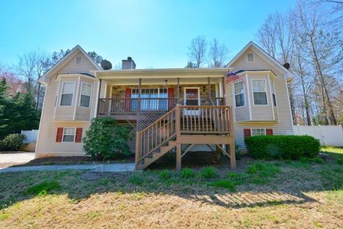 120 Wildwood Dr, Temple, GA 30179-5360