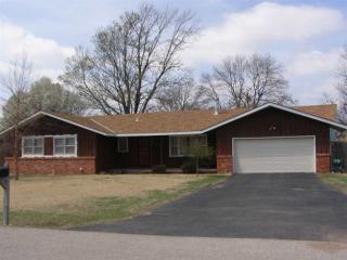 5475 Sedgwick St, Wichita, KS 67204-1825