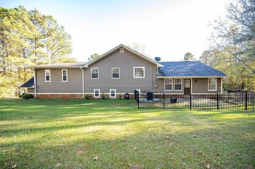 9532 Kraft Dr, Winston, GA 30187-1239