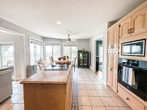 43 Upper Downs Dr, Killingly CT  06239-3220 exterior