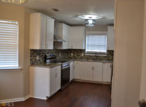 1790 Riverchase Cir, Conyers GA  30013-6501 exterior