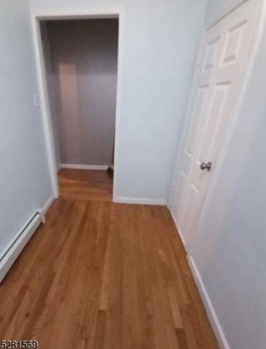 305 Sanford Ave, Newark, NJ 07106-1119