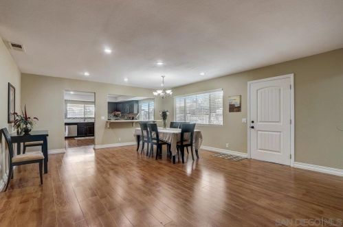 145 El Valle Opulento, Vista CA 92083-7708 exterior