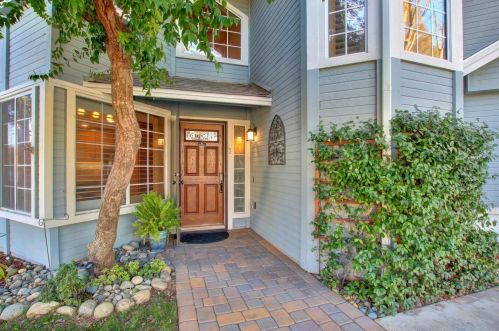 7112 Treetop Ct, Citrus Heights, CA 95621-3305