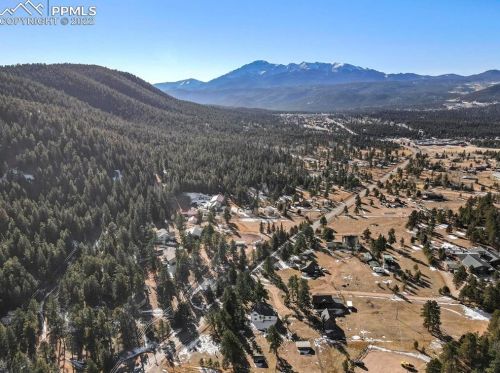 2320 Rampart Range Rd, Woodland Park CO 80863-9309 exterior