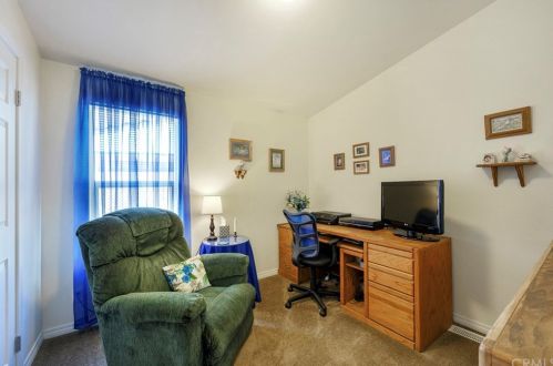 45 Maple Via, Anaheim CA  92801-1036 exterior