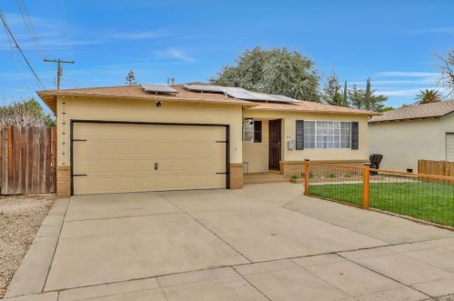 310 Mills Ave, Lodi, CA 95242-2542