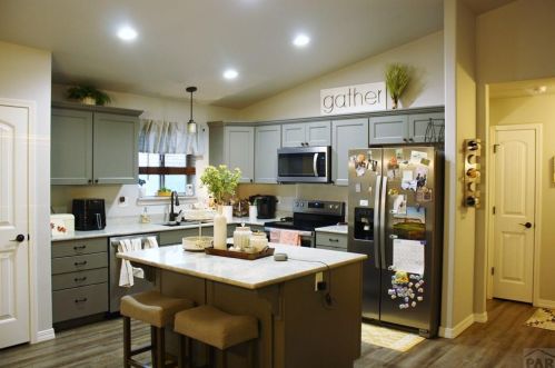 850 Sterling Dr, Pueblo, CO 81007-1797
