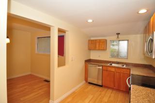 527 Madison St, Everett WA  98203-4442 exterior