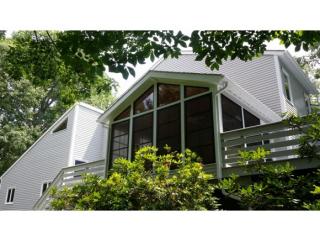 7 Summer Dr, Londonderry, NH 03053-2965