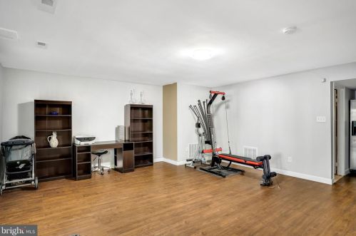 10383 Green Holly Ter, Silver Spring MD 20902-5803 exterior