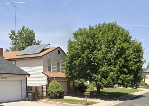4655 Fraser Way, Denver, CO 80239-5122