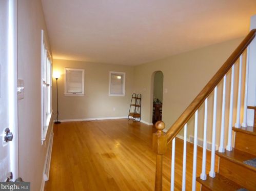 2390 Grandview Rd, York PA  17403-5109 exterior