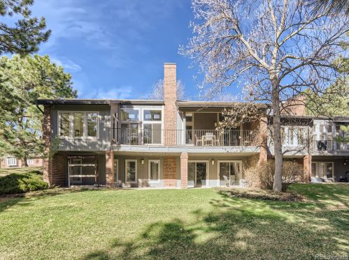 24 Beacon Hill Ln, Englewood CO  80111-5244 exterior