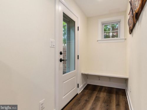 1516 Live Oak Dr, Silver Spring MD 20910-1543 exterior