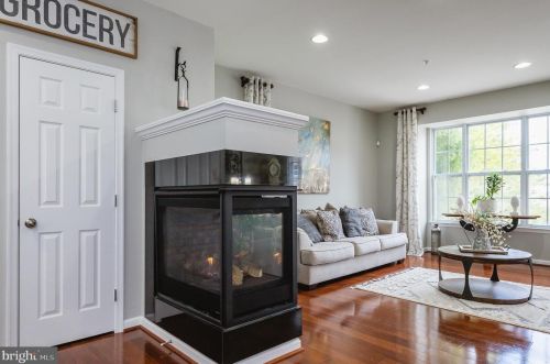 600 English Ivy Way, Aberdeen MD  21001-2673 exterior