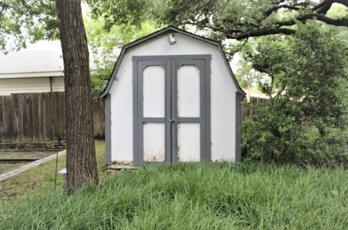 410 Granada Calle Ct, Granbury TX 76049-1476 exterior