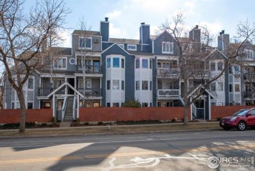 2274 Spruce St, Boulder, CO 80302-4784