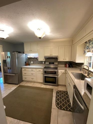 50 Hampton Dr, Dawsonville, GA 30534-5227