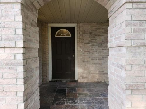 451 Whispering Hollow Dr, Uhland TX  78640-4661 exterior