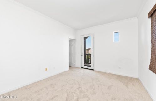 5934 Indian Terrace Dr, Simi Valley CA  93063-5771 exterior