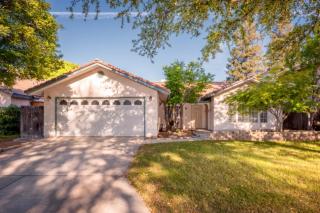 6372 Cleo Ave, Fresno, CA 93722-2401