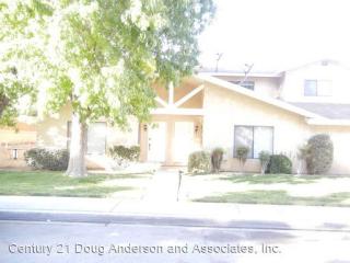 43303 20th St, Lancaster CA  93534-5928 exterior