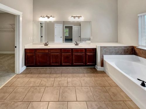 361 Lake Vista Dr, Jefferson GA  30549-4603 exterior
