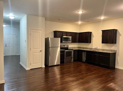 1889 Millstream Holw, Conyers GA  30012-3597 exterior