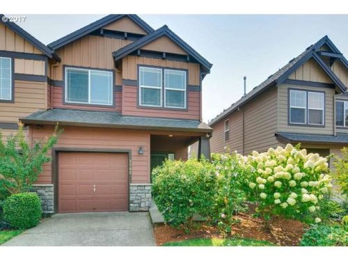 3702 Oak Grove St, Newberg, OR 97132-7472