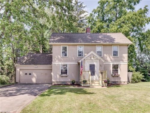 123 Stewart Ave, Massillon, OH 44646-3301