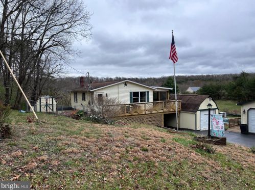 1253 Apple Orchard Cir, Berkeley Springs, WV 25411-4908