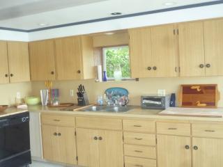 25 Ledge Rd, Niantic CT  06357-2712 exterior