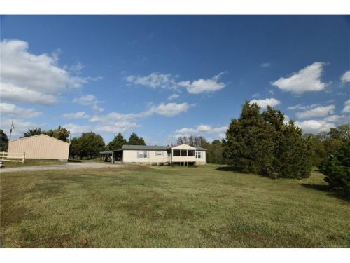 16827 321st East Ave, Choska, OK 74429-3788
