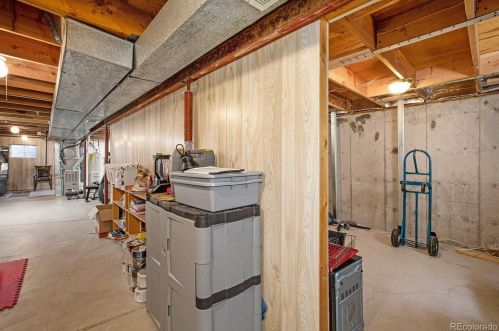 1680 Evanston St, Aurora CO 80014-3920 exterior