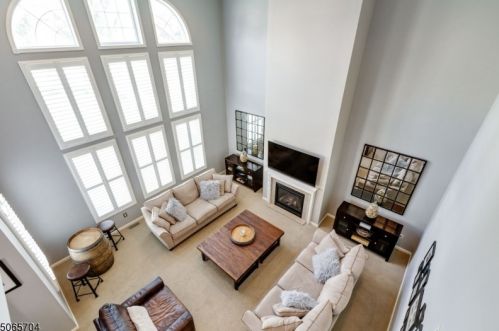 13 Dalton Rd, Hackettstown NJ  07840-4690 exterior