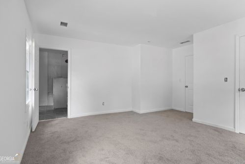 831 Mercury Dr, Atlanta GA  30331-0033 exterior