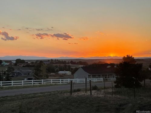 8286 Sun Country Dr, Elizabeth CO 80107-9354 exterior