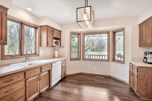 5228 East St, Saint Paul MN  55110-6500 exterior
