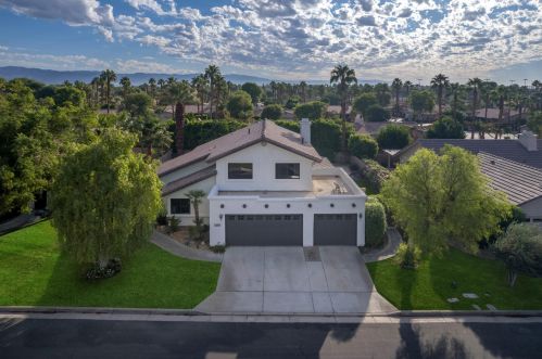 49220 Marimba Dr, La Quinta, CA 92253-2425