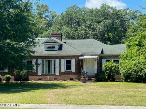 102 Main St, Bellinger, SC 29927-5927