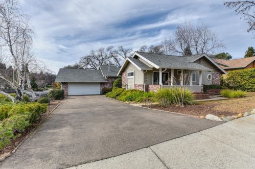 490 Perkins Way, Auburn, CA 95603-5753